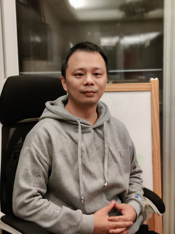 刘伟助教