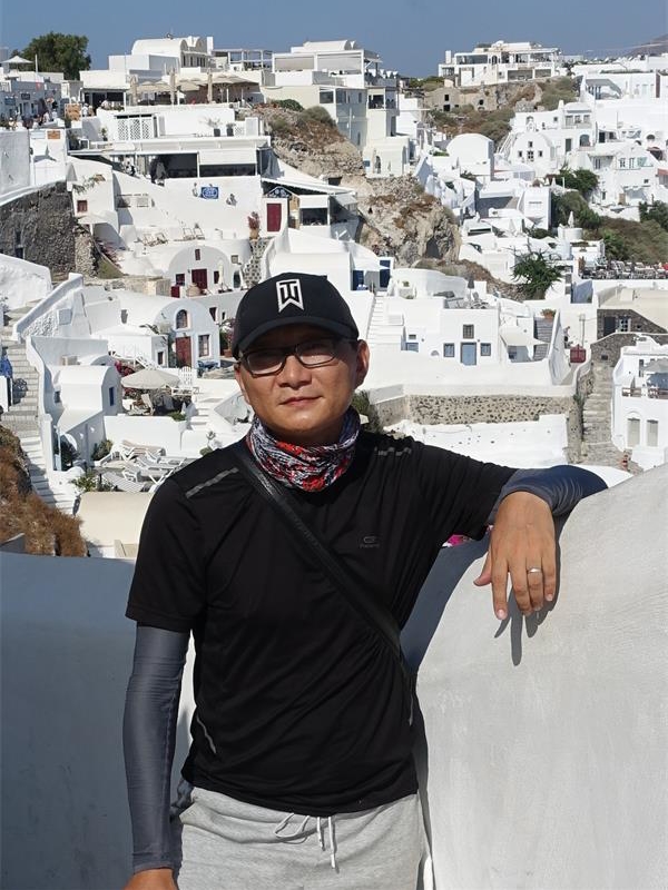 系主任王翔副教授